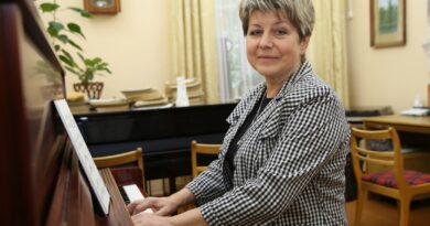 Не проста даць веды, а дапамагчы юнаму чалавеку дакрануцца да цудоўнага…. Не проста даць веды, а дапамагчы юнаму чалавеку дакрануцца да цудоўнага….