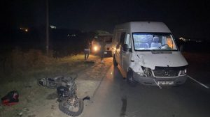 Несовершеннолетние мотоциклист и его пассажир пострадали в ДТП в Березовском районе