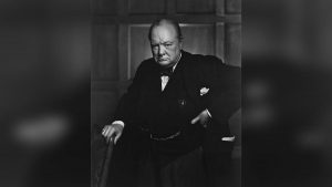 Известную фотографию Черчилля украли из отеля в Оттаве и заменили копией