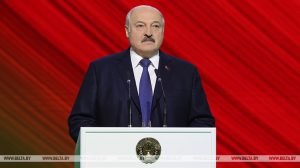 Лукашенко: День народного единства стал ответом на новые попытки Запада разделить белорусский народ