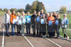 Сегодня, 30 сентября, на стадионе “Урожай” прошел марафон по скандинавской ходьбе приуроченный ко Дню пожилого человека.
