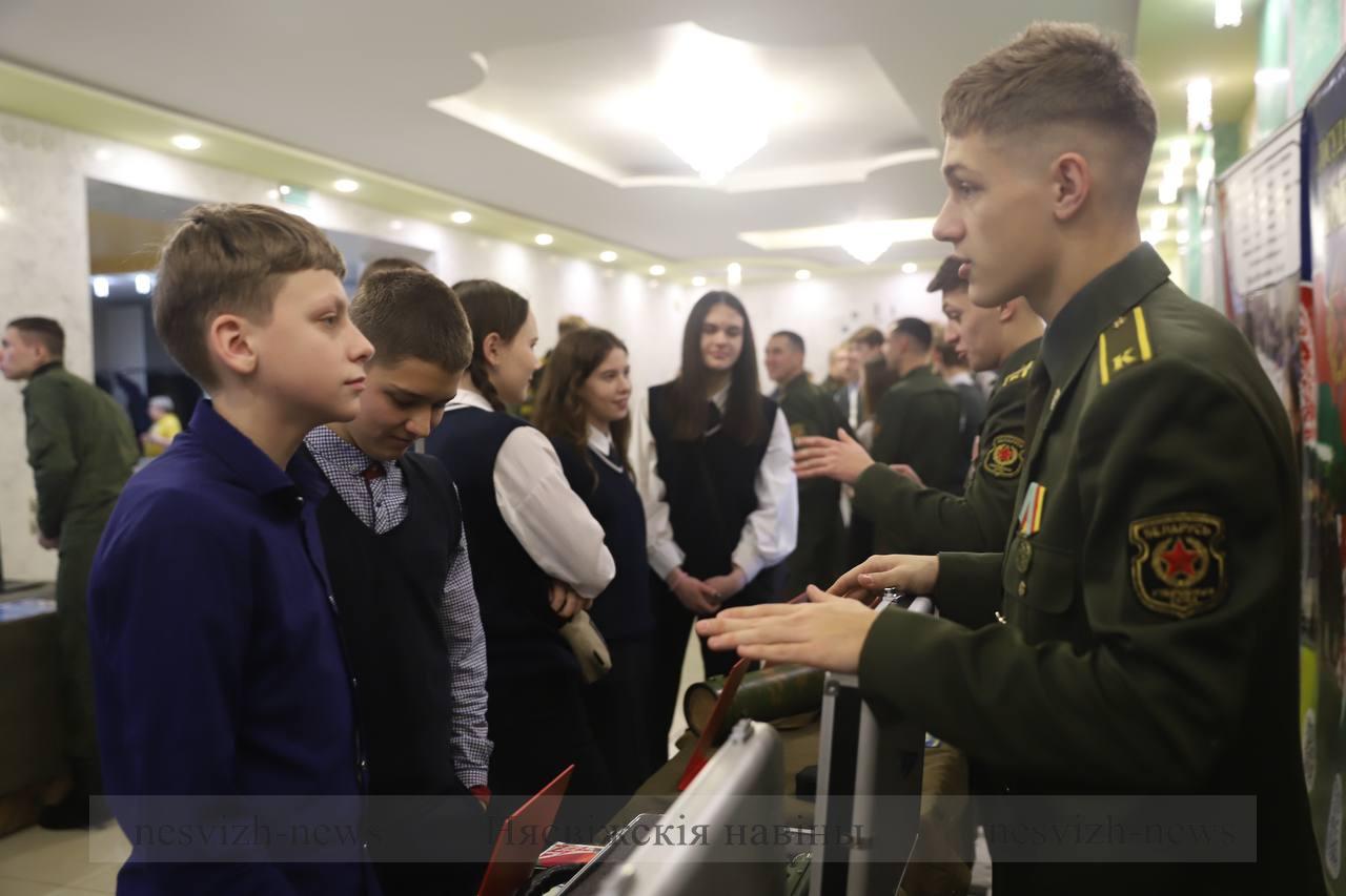 Есть такая профессия — Родину защищать!