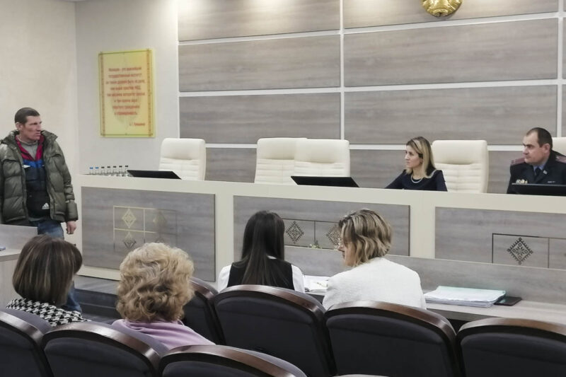 Шанс на исправление и новую жизнь: в Несвижском РОВД состоялось плановое заседание наблюдательной комиссии