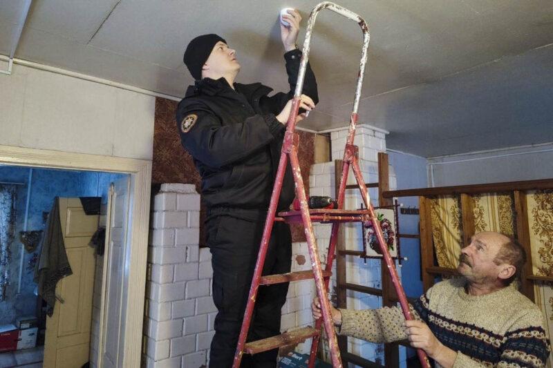 Профилактика – лучшая защита: рейд спасателей в жилом фонде граждан
