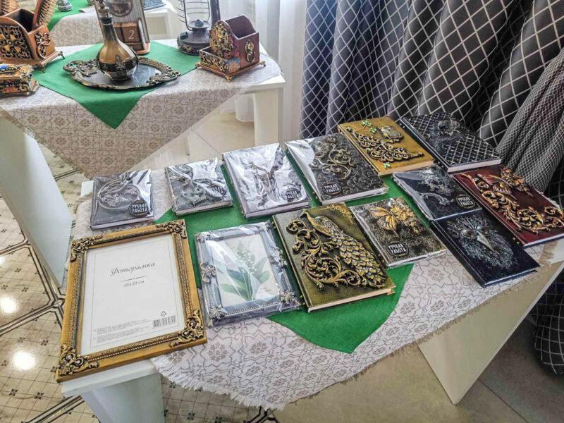 (без названия)