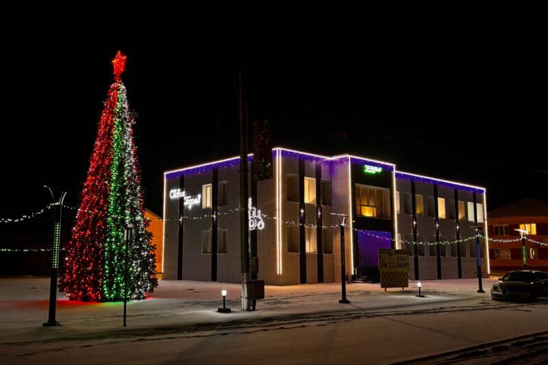 Сияющая красота: победители смотра-конкурса на лучшее новогоднее оформление