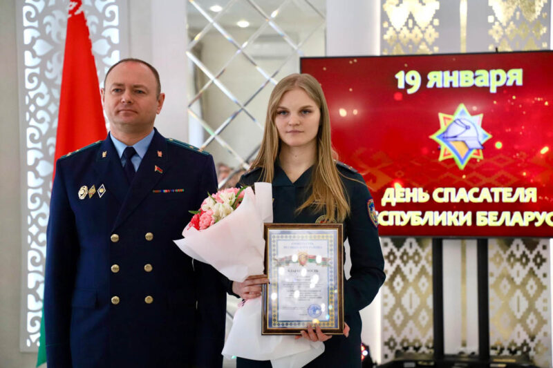 В районном центре культуры прошло торжественное мероприятие в честь Дня спасателя