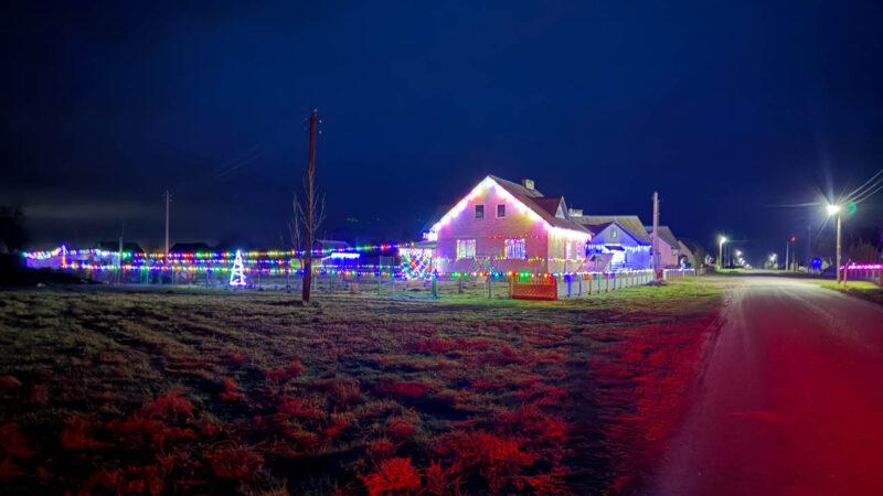 Сияющая красота: победители смотра-конкурса на лучшее новогоднее оформление