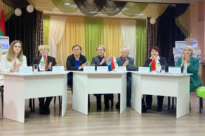 Вдохновляющий диалог поколений «Единство ради будущего» состоялся в Несвижском районе