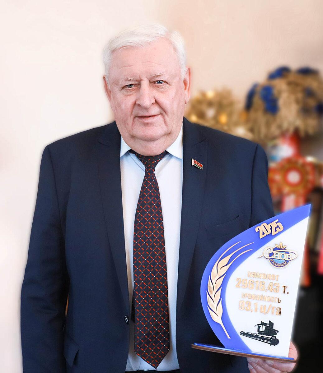 Лидерство снова — у Снова