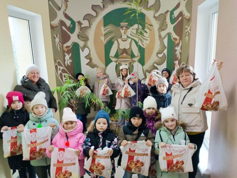 Ученики Островской средней школы посетили Минский хлебозавод №5