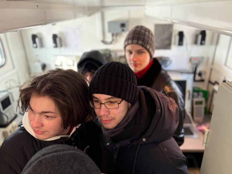 «День открытых дверей» для учащихся провели военнослужащие 85 бригады связи