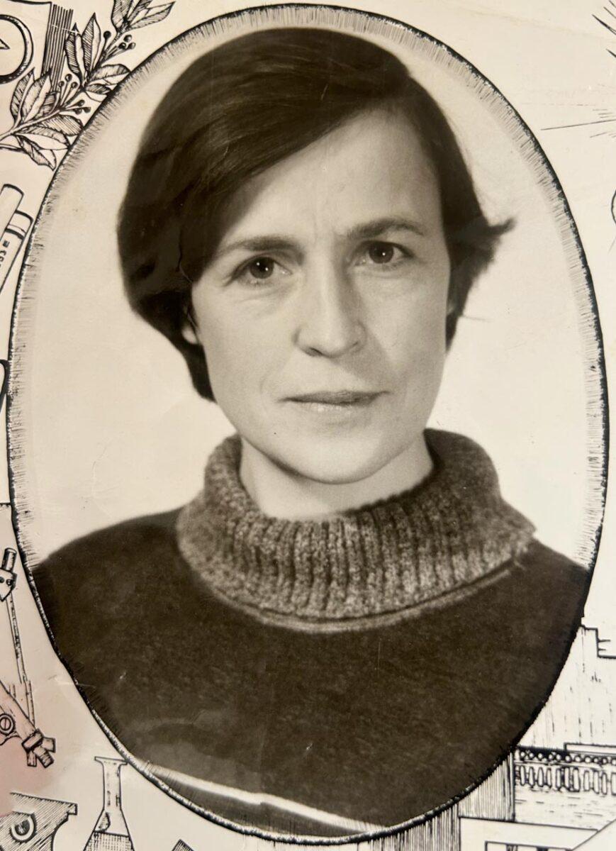 «Я никогда не мечтала о другой профессии». История учителя биологии Янины Бацкель