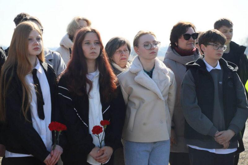 Митинг-реквием, приуроченный ко Дню памяти жертв Хатыни, состоялся у мемориала жертвам Городейского гетто