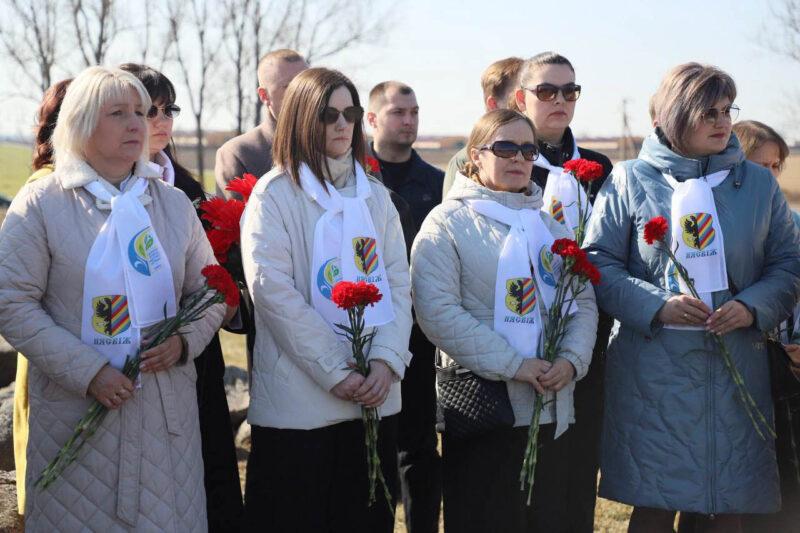 Митинг-реквием, приуроченный ко Дню памяти жертв Хатыни, состоялся у мемориала жертвам Городейского гетто