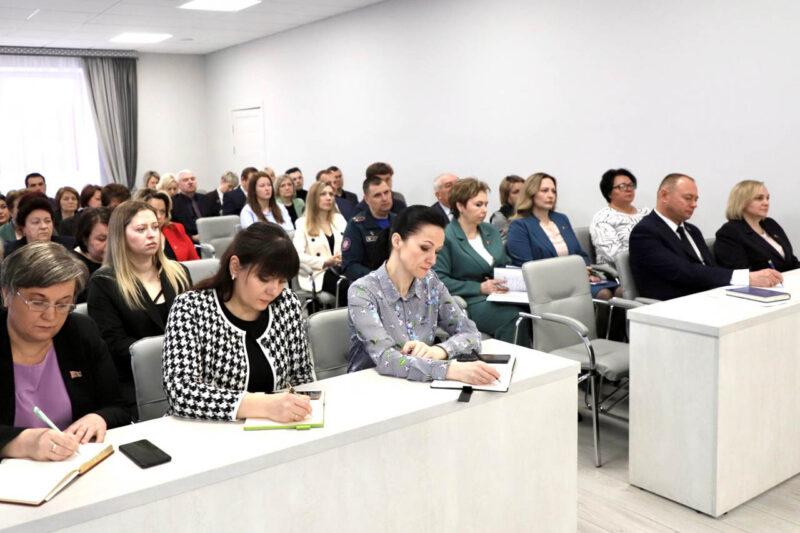 В Несвижском районе подвели итоги выполнения программы «Здоровье народа и демографическая безопасность»