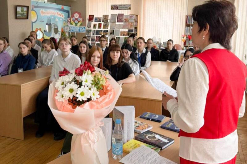 У Нясвіжскай цэнтральнай раённай бібліятэцы адбыўся Х фестываль паэзіі “Голасам свайго пакалення”