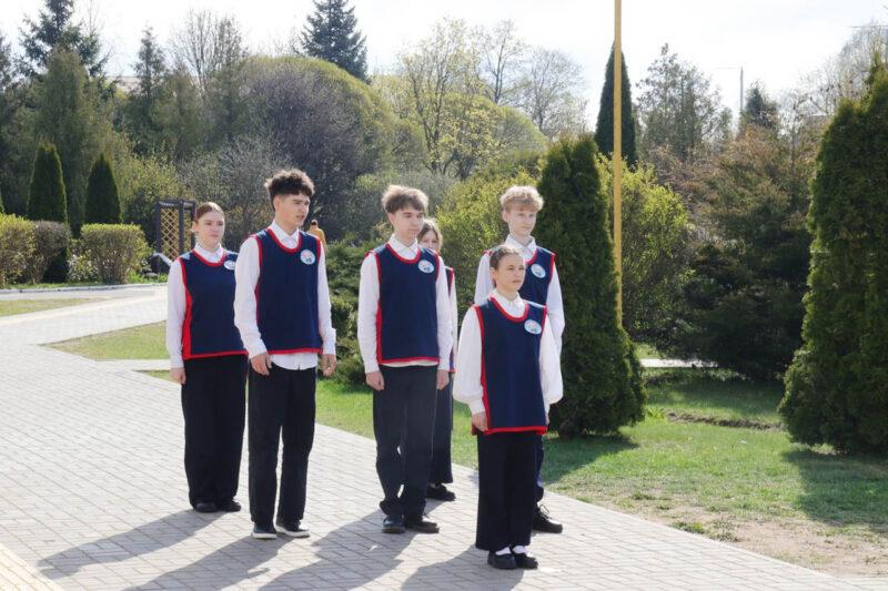 В Несвижском районе определили сильнейших юных спасателей-пожарных