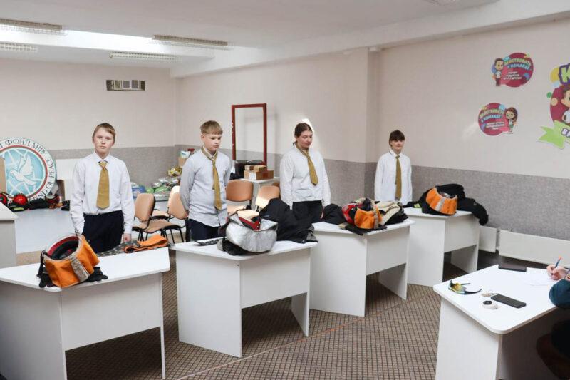 В Несвижском районе определили сильнейших юных спасателей-пожарных