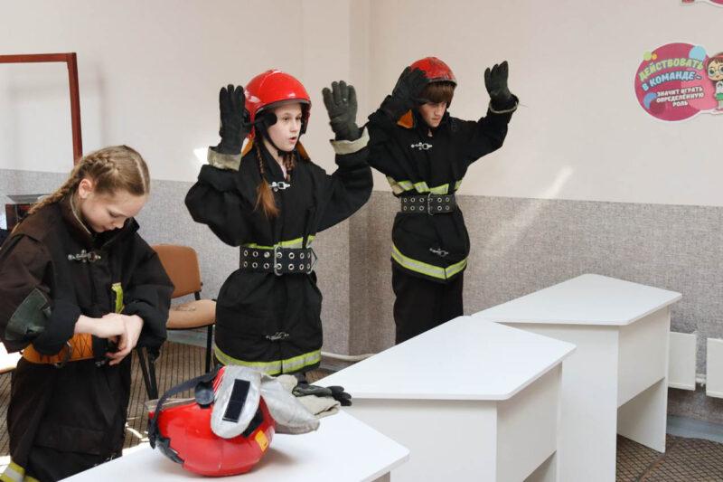 В Несвижском районе определили сильнейших юных спасателей-пожарных