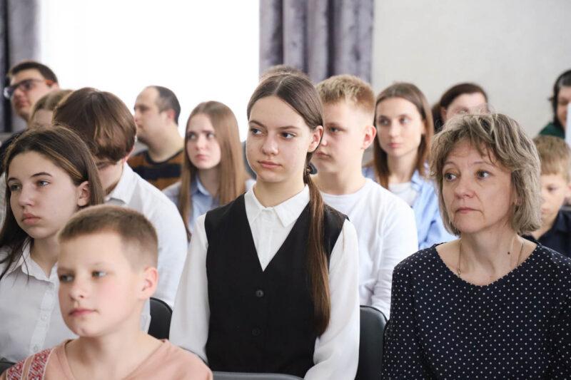 У Нясвіжскай цэнтральнай раённай бібліятэцы адбыўся Х фестываль паэзіі “Голасам свайго пакалення”