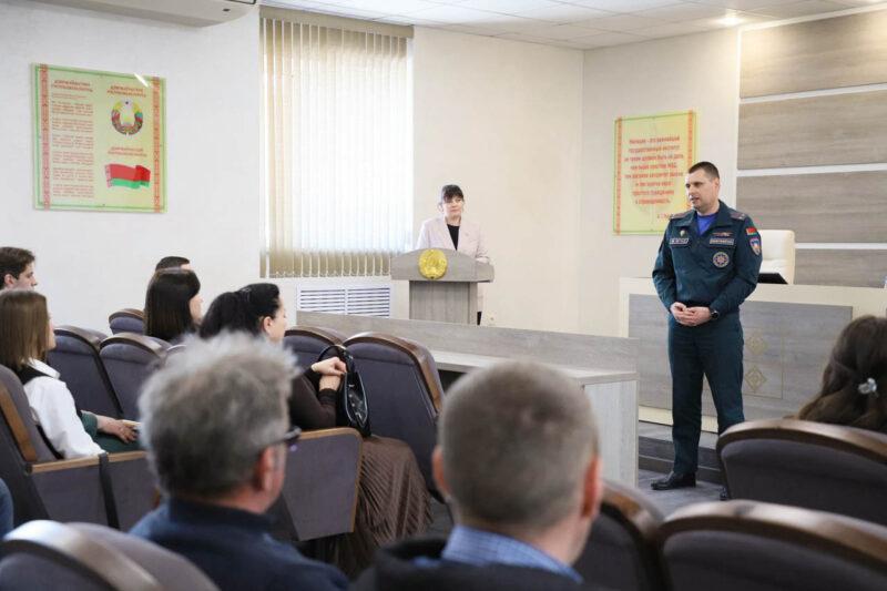 В Несвижском районе чествовали добровольных помощников правоохранителей