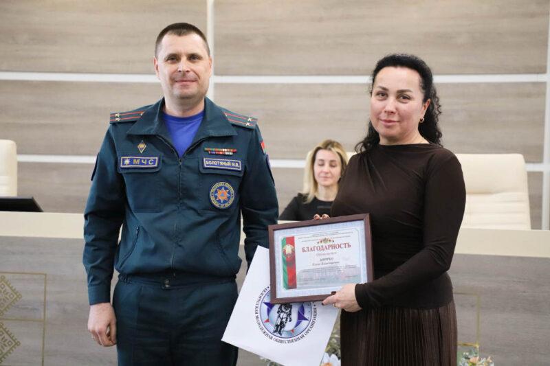 В Несвижском районе чествовали добровольных помощников правоохранителей