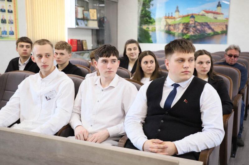 В Несвижском районе чествовали добровольных помощников правоохранителей