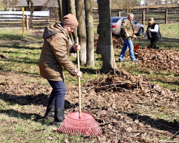 В Ланском сельском cовете прошёл субботник