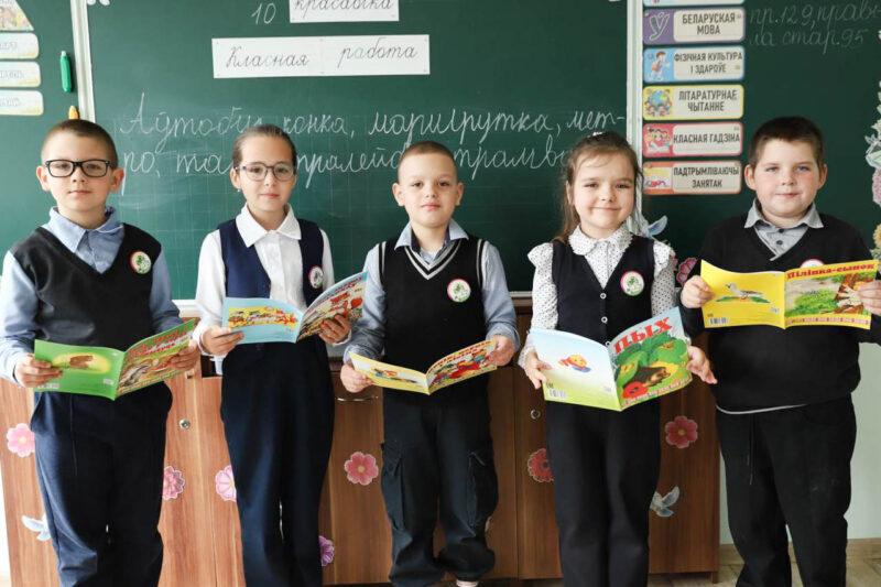 Да рэспубліканскай акцыі “Кожная пятніца — роднае, сваё” далучылася раённая газета “Нясвіжскія навіны”