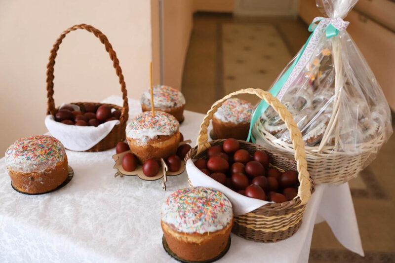 Благотворительная акция «Подари радость ближнему» прошла в Несвижском социальном пансионате «Берёзка»