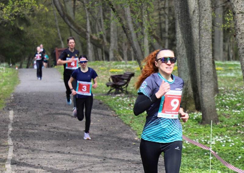 Таможенники определили сильнейших в легкоатлетическом кроссе