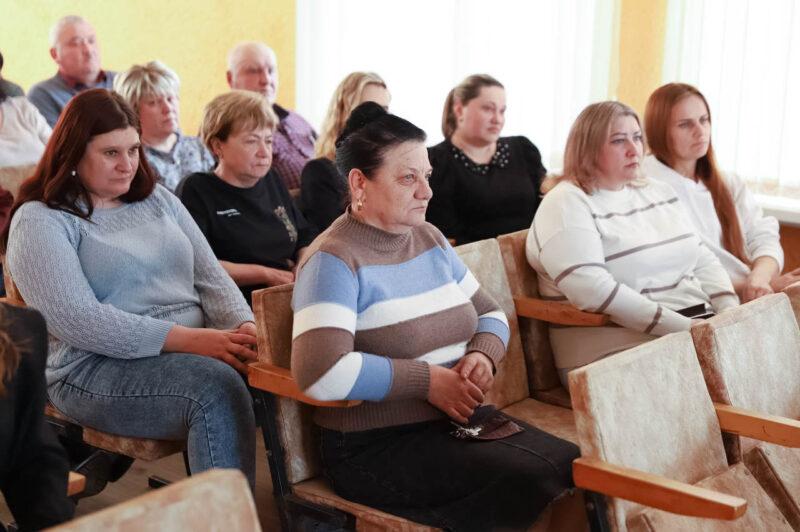 Диалог о развитии и качестве жизни: Андрей Ратомский встретился с трудовым коллективом ОАО «Лань-Несвиж»