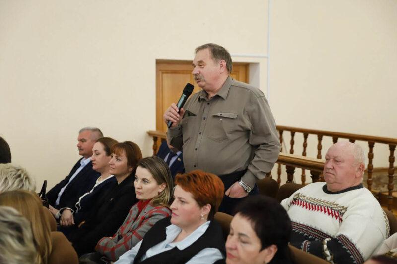 В Несвиже состоялась встреча председателя райисполкома Андрея Ратомского с гражданами