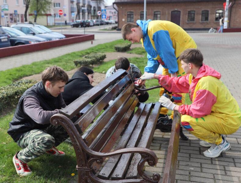 Труд на благо родной земли! На Несвижчине прошёл республиканский и районный субботник