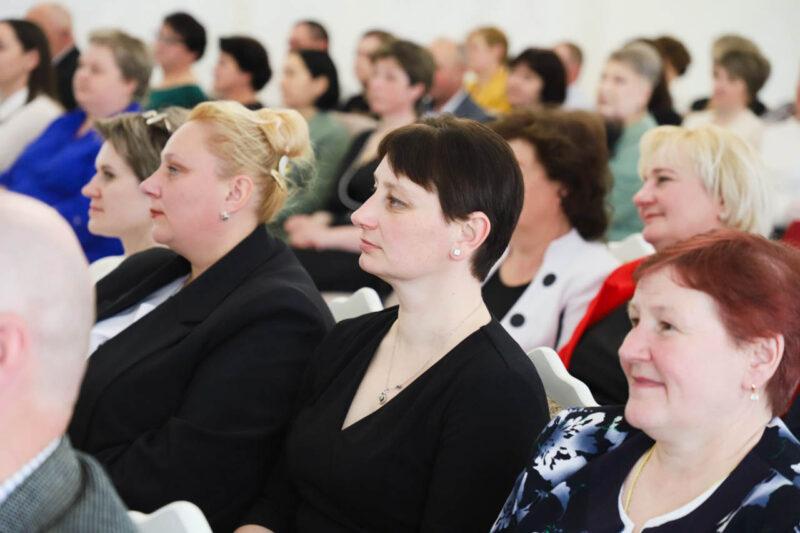 В РЦК наградили передовиков производства отрасли животноводства Несвижском района