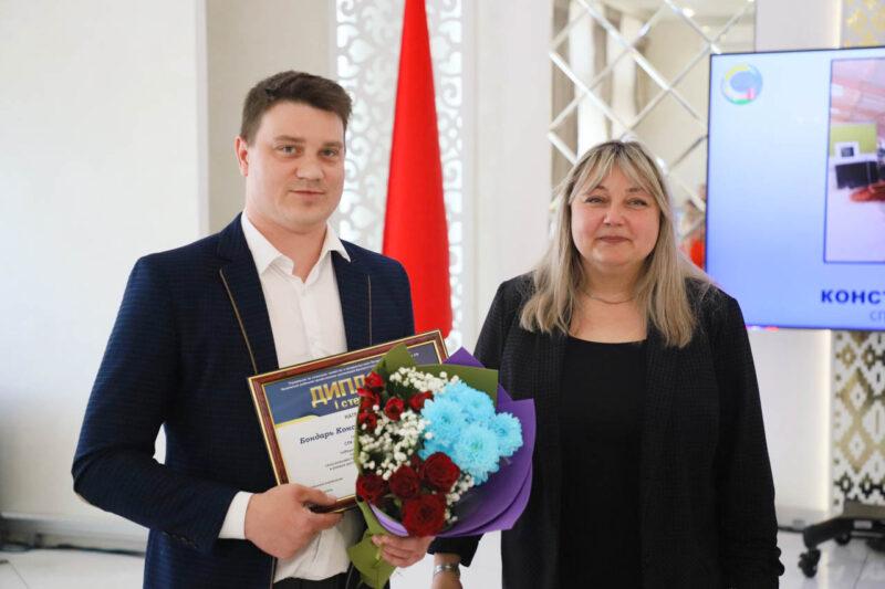 В РЦК наградили передовиков производства отрасли животноводства Несвижском района