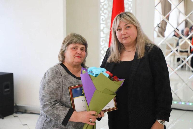 В РЦК наградили передовиков производства отрасли животноводства Несвижском района