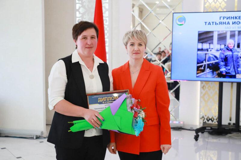 В РЦК наградили передовиков производства отрасли животноводства Несвижском района