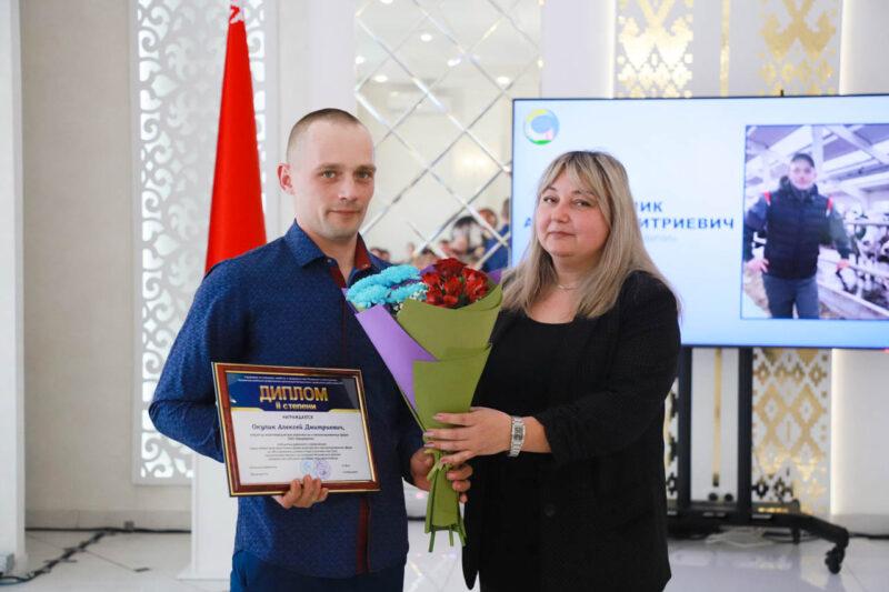 В РЦК наградили передовиков производства отрасли животноводства Несвижском района