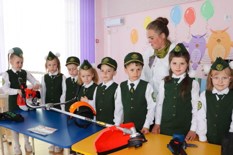 Забота о будущем: ЧСУП «ВольтАмпер» оказал спонсорскую помощь детскому саду №1 г. Несвижа «Волшебная страна»