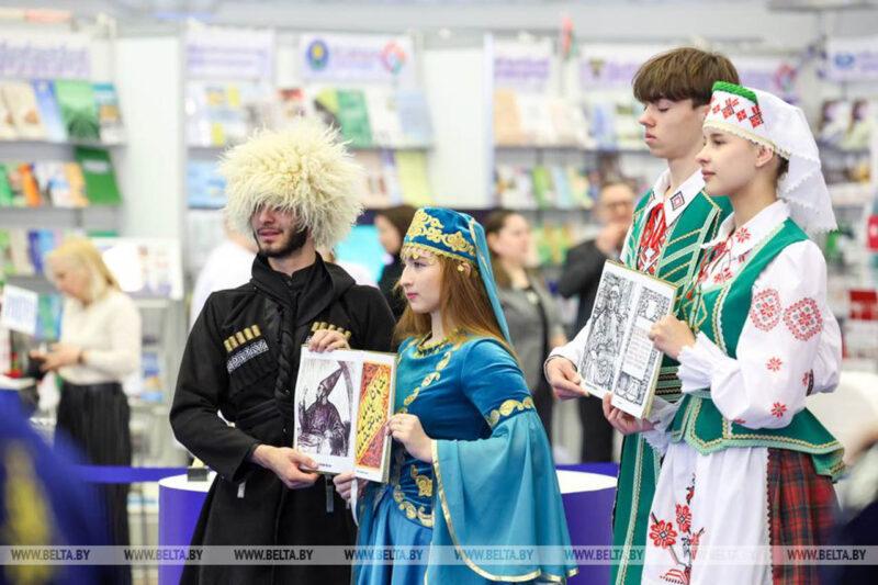 На встречу 35-летию СНГ. Литературная дипломатия