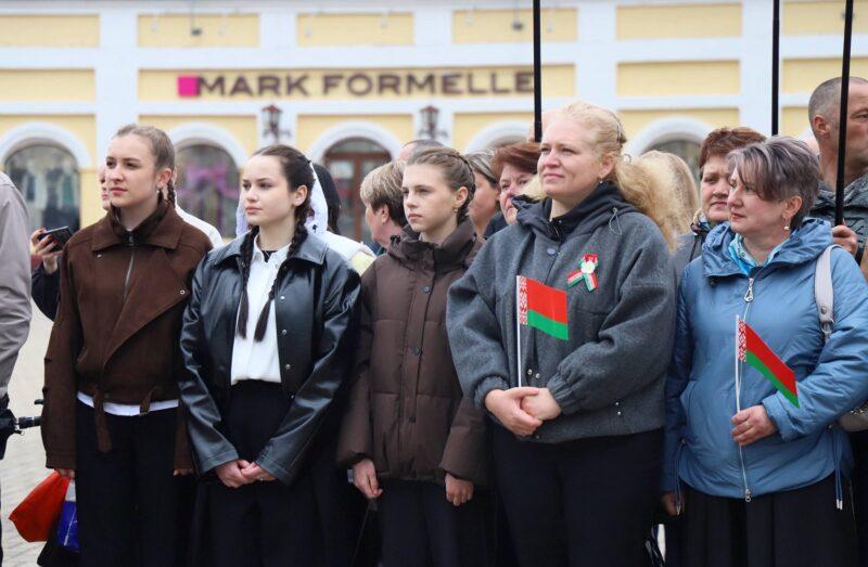 Праздник гордости и единства. На Несвижчине отметили День государственной символики