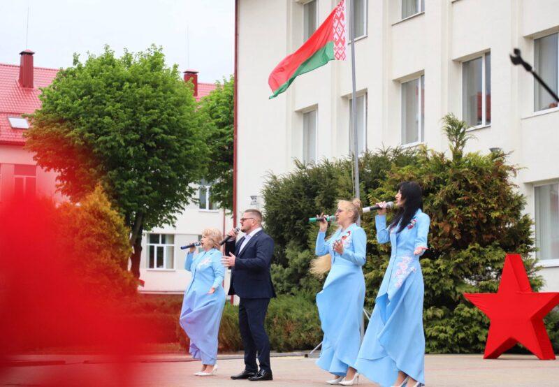 Праздник гордости и единства. На Несвижчине отметили День государственной символики