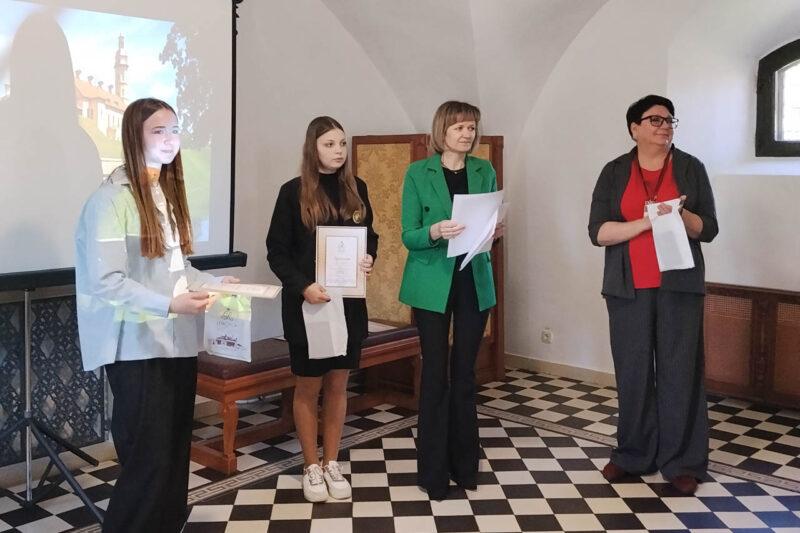 (без названия)