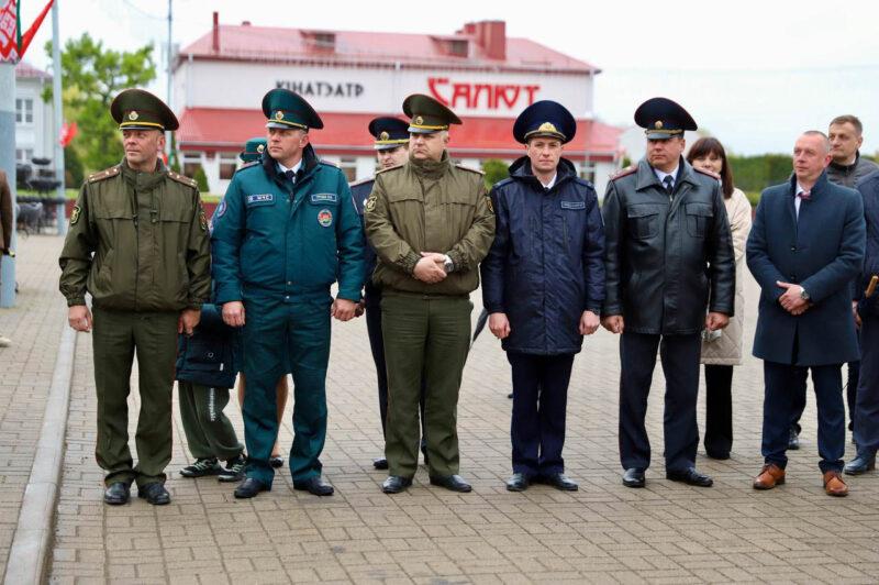 В Несвиже состоялось торжественное открытие обновленной Доски почёта