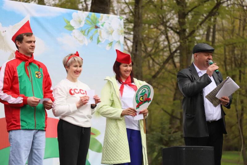 Спорт, ностальгия и Праздник труда: в Несвижском парке прошли гулянья, посвящённые Первомаю