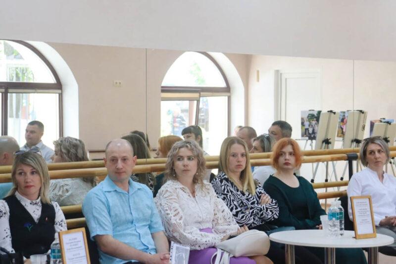 Как укрепить отношения и найти общий язык? Диалоговая площадка, посвященная Дню семьи, состоялась в Несвиже