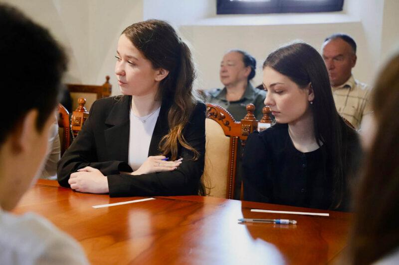 (без названия)