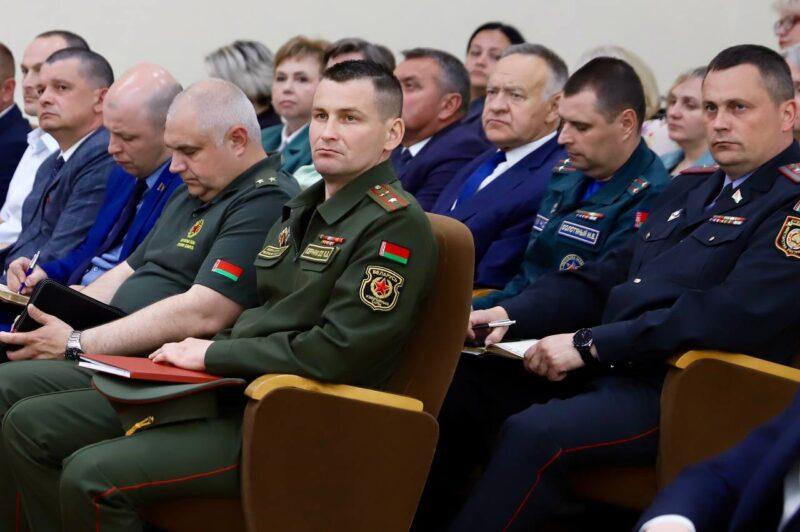В Несвижском райисполкоме состоялось расширенное заседание по актуальным вопросам